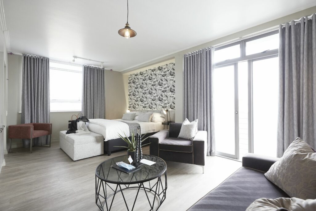 The Hyde Hotel (4)