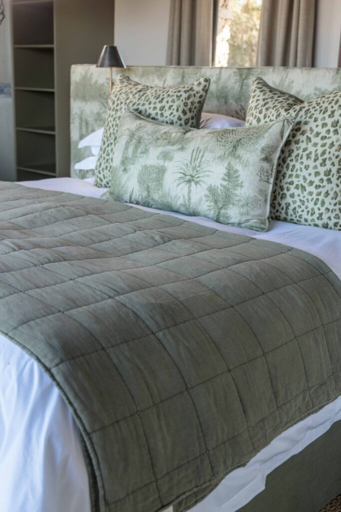 Woodbury Manor (11)