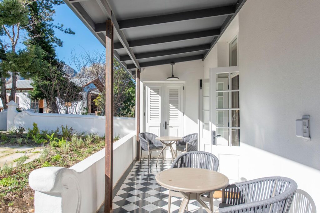 La Villa Retreat (17)